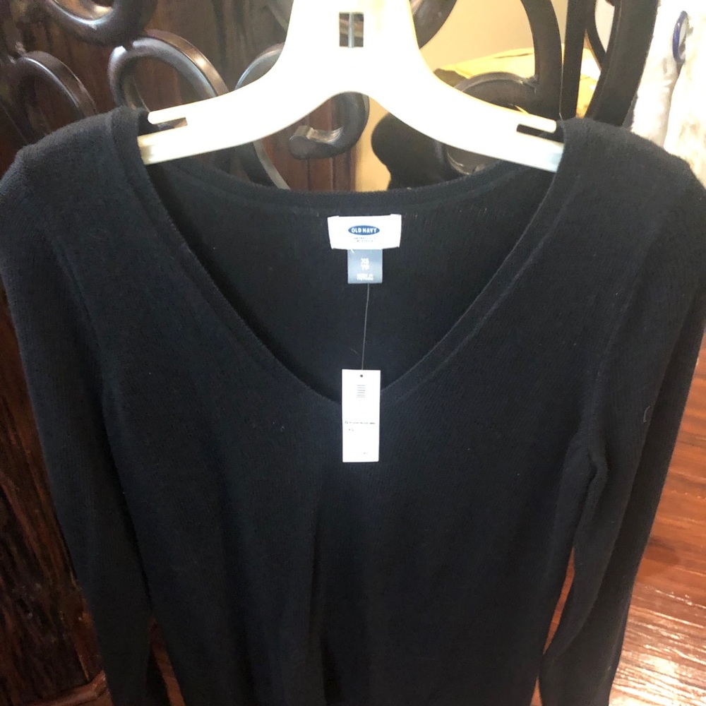 V neck sweater